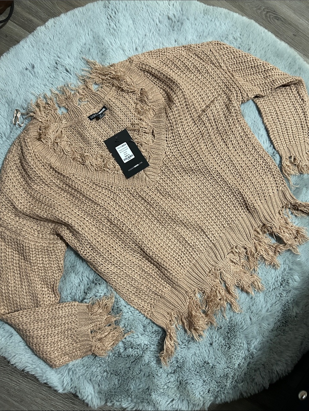 Fashion Nova Frayed V-Neck Knit Sweater
